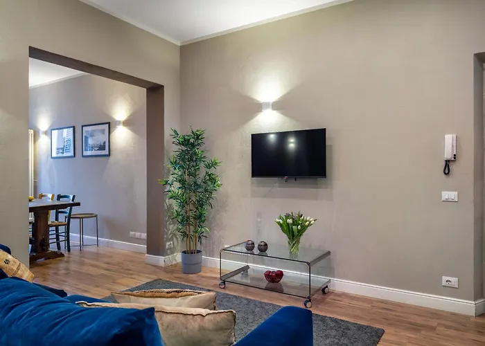 Apartment Jungle Apt - Oltrarno Collection *